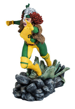 Diamond Select Toys Marvel Gallery: Comic Rogue PVC Statue