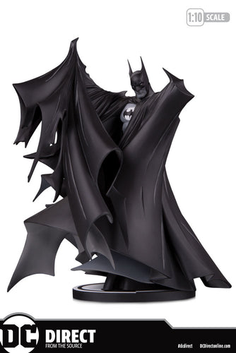 Batman (Deluxe 2.0) Statue by DC Direct